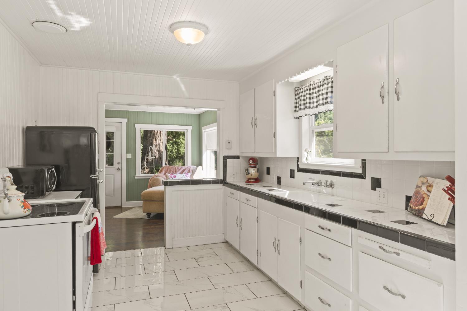 4163 Carson Road