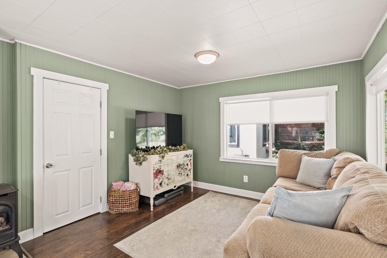 4163 Carson Road