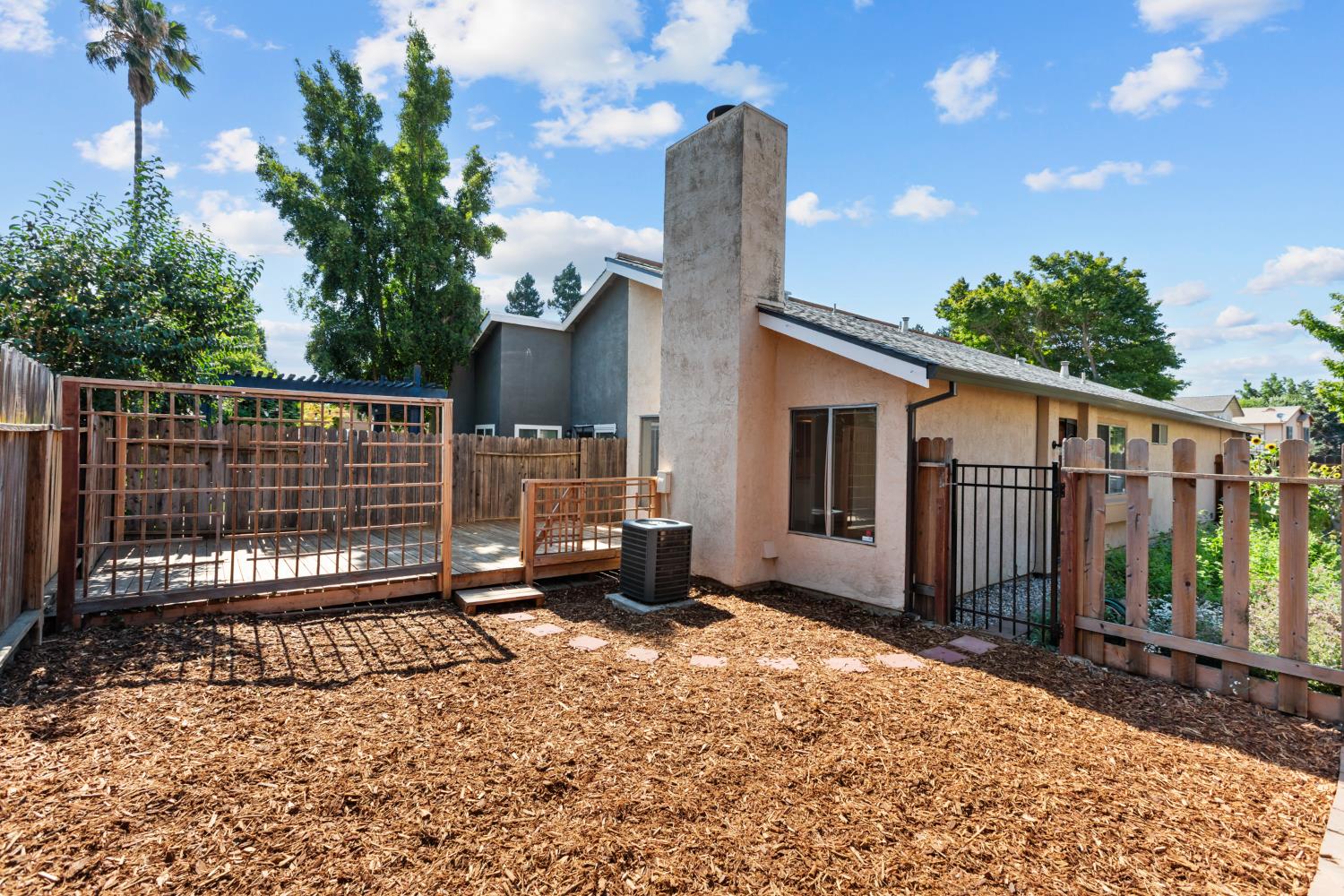 1270 Pebblewood Drive