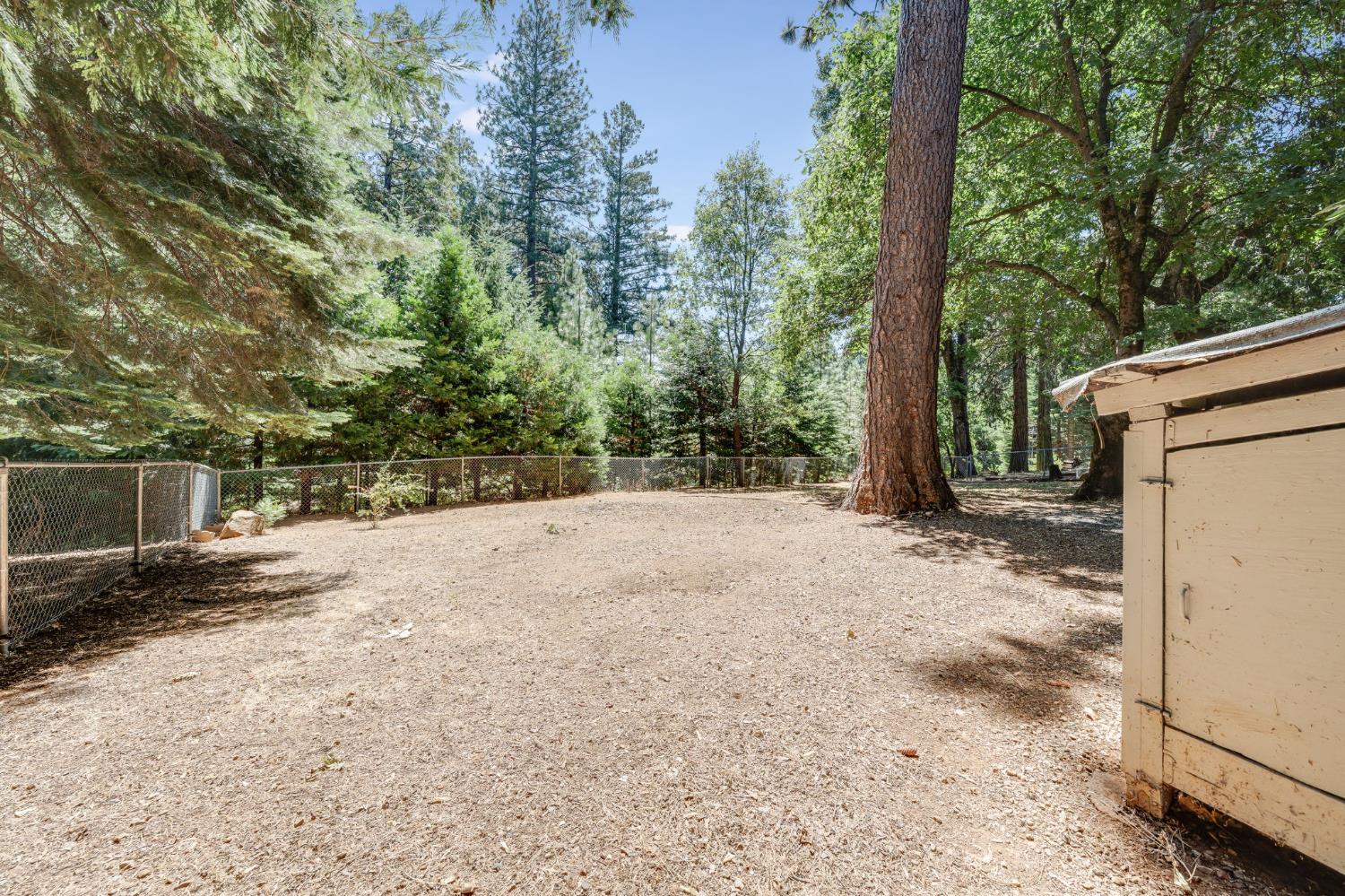 2571 Sherman Way