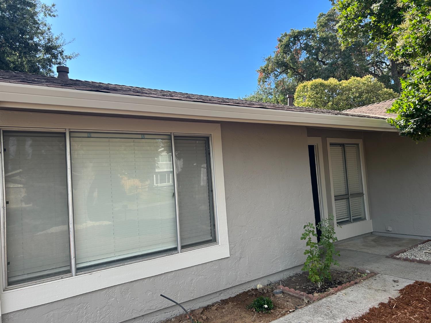 6960 Sunburst Way