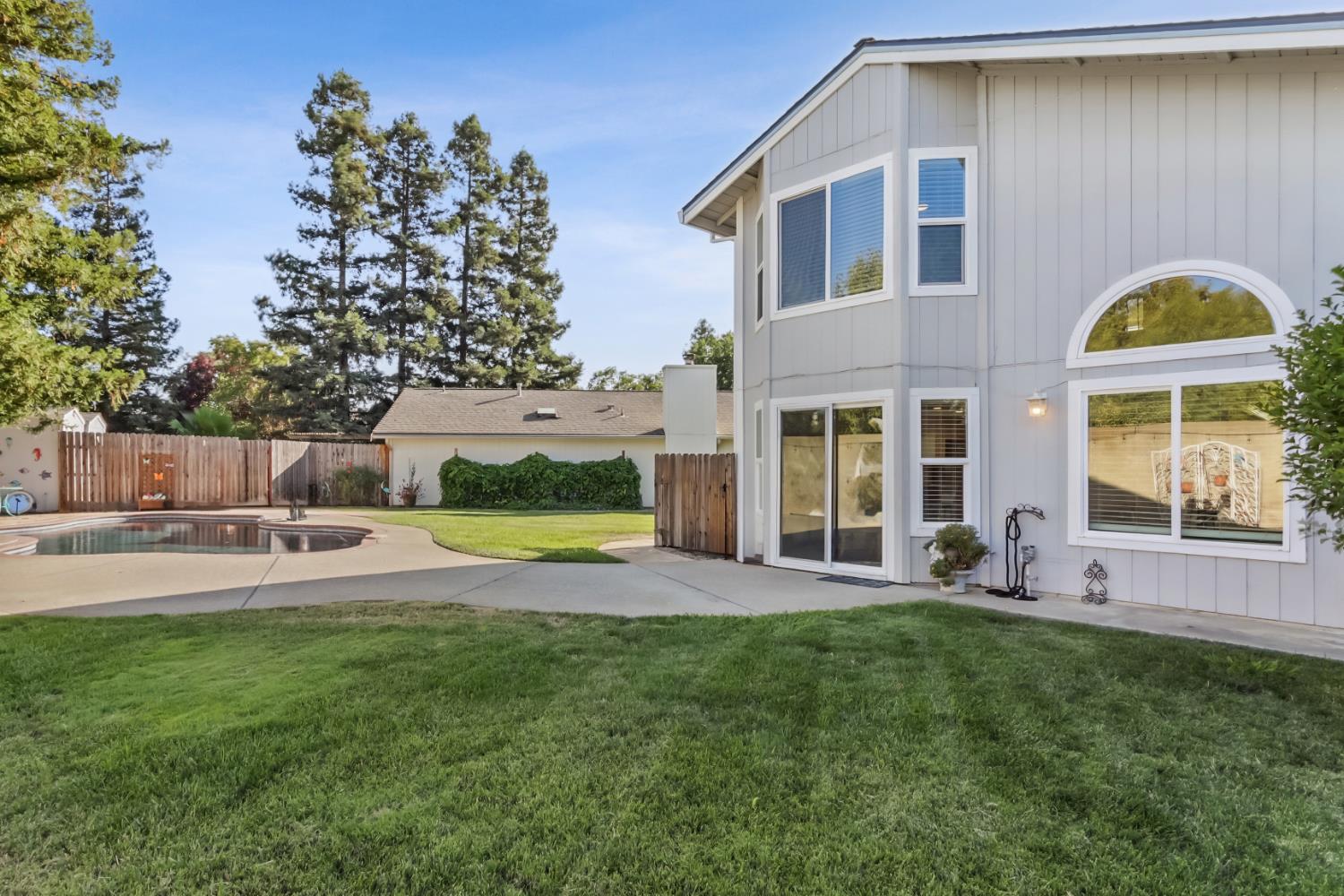 7124 Backer Court