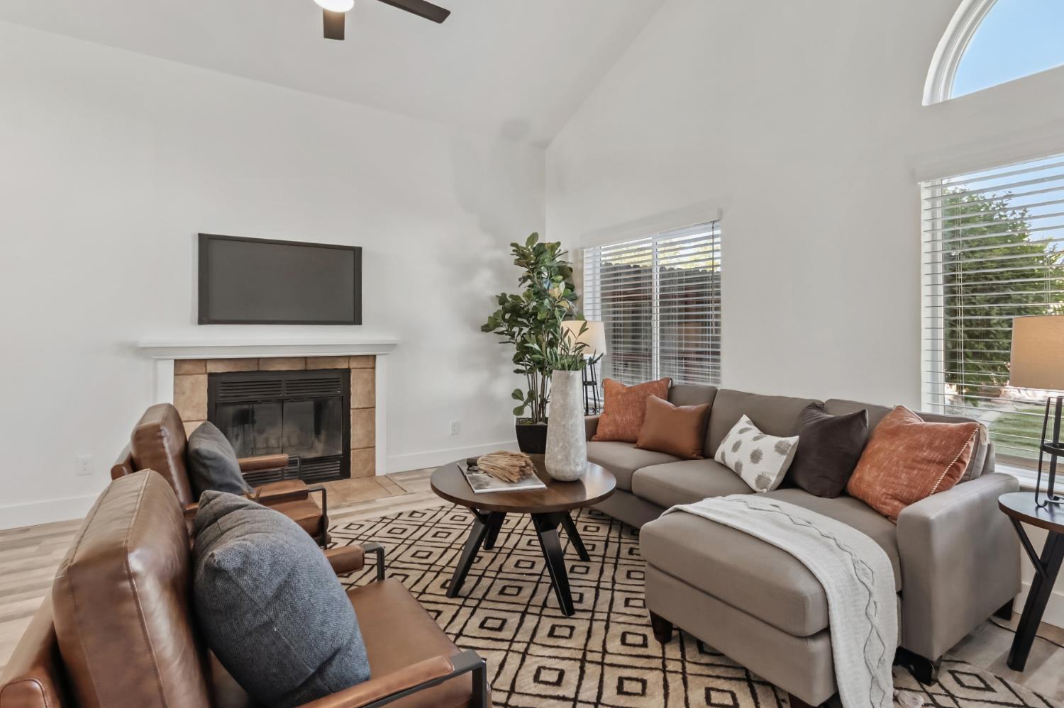 7124 Backer Court