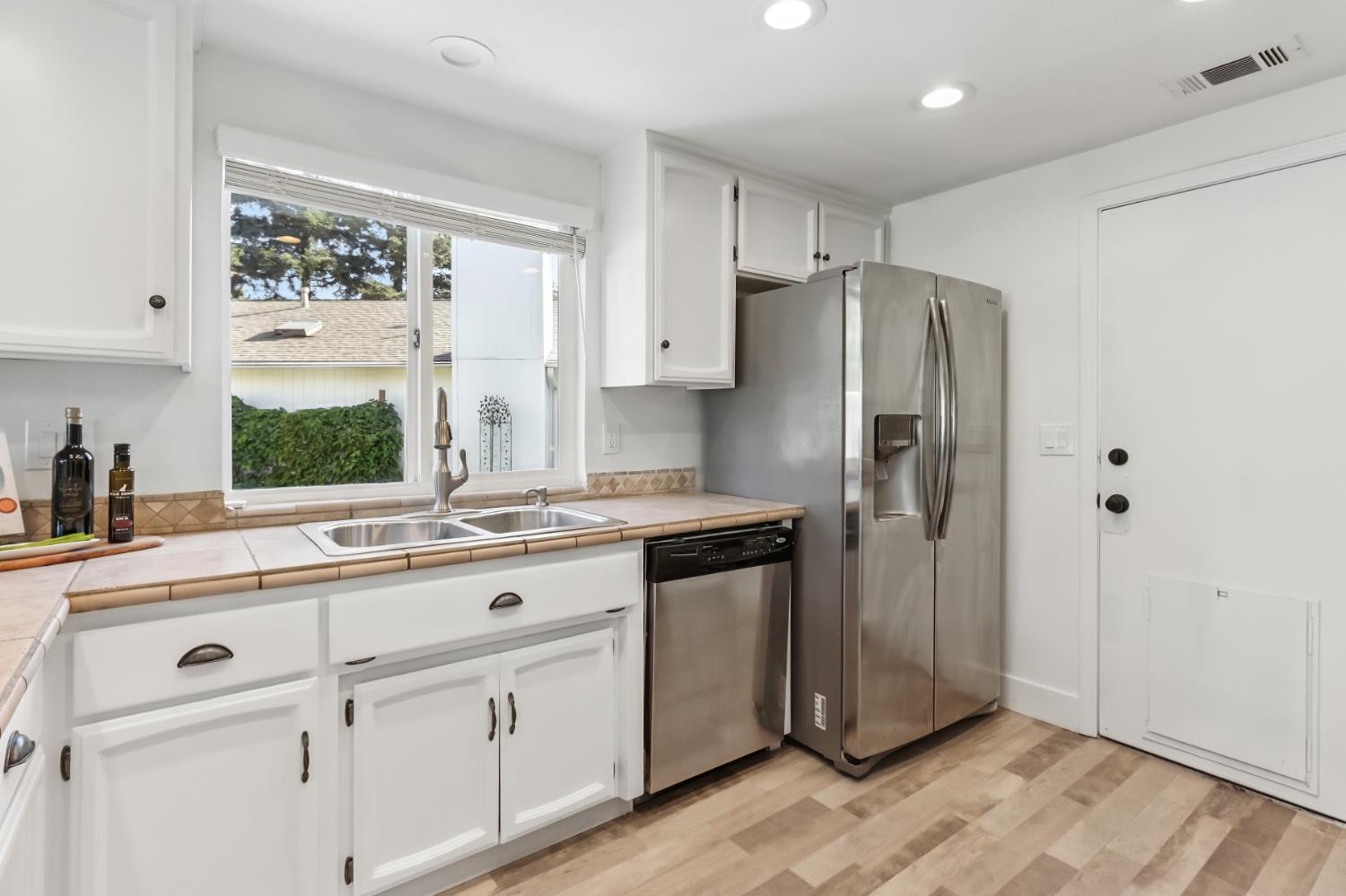 7124 Backer Court