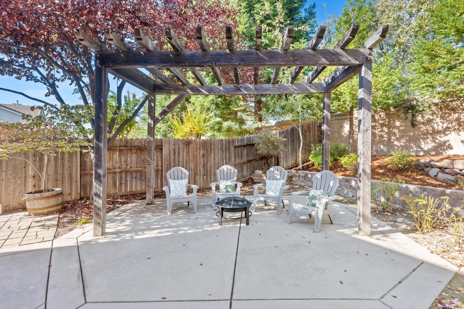 2208 Mount Errigal Lane