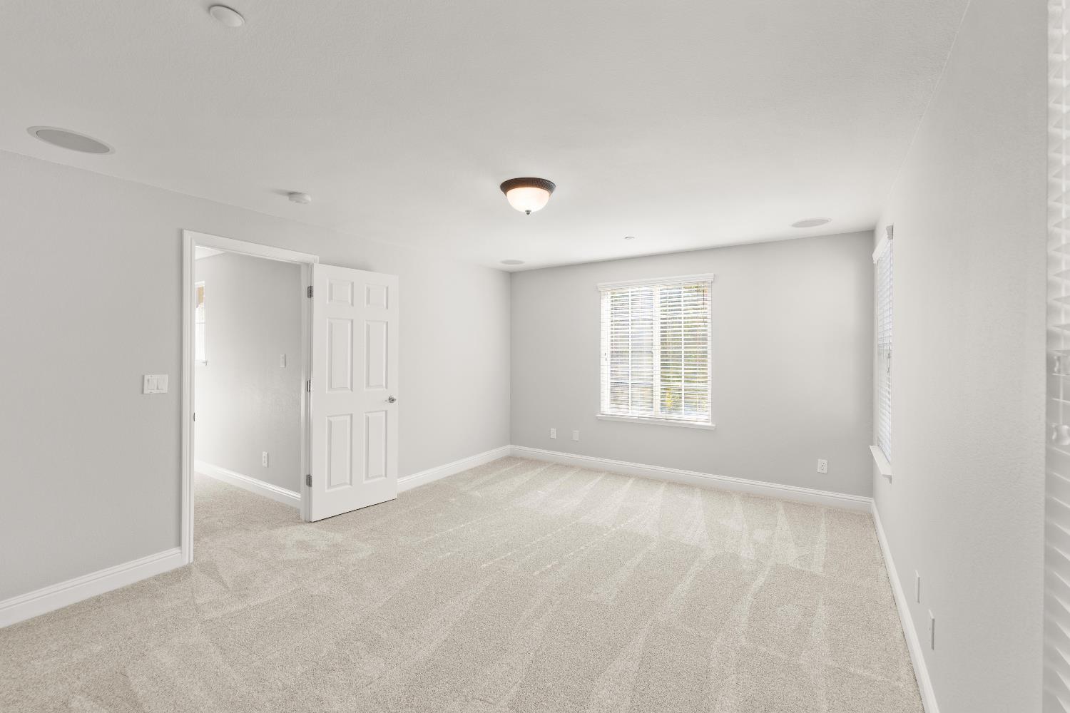 2208 Mount Errigal Lane