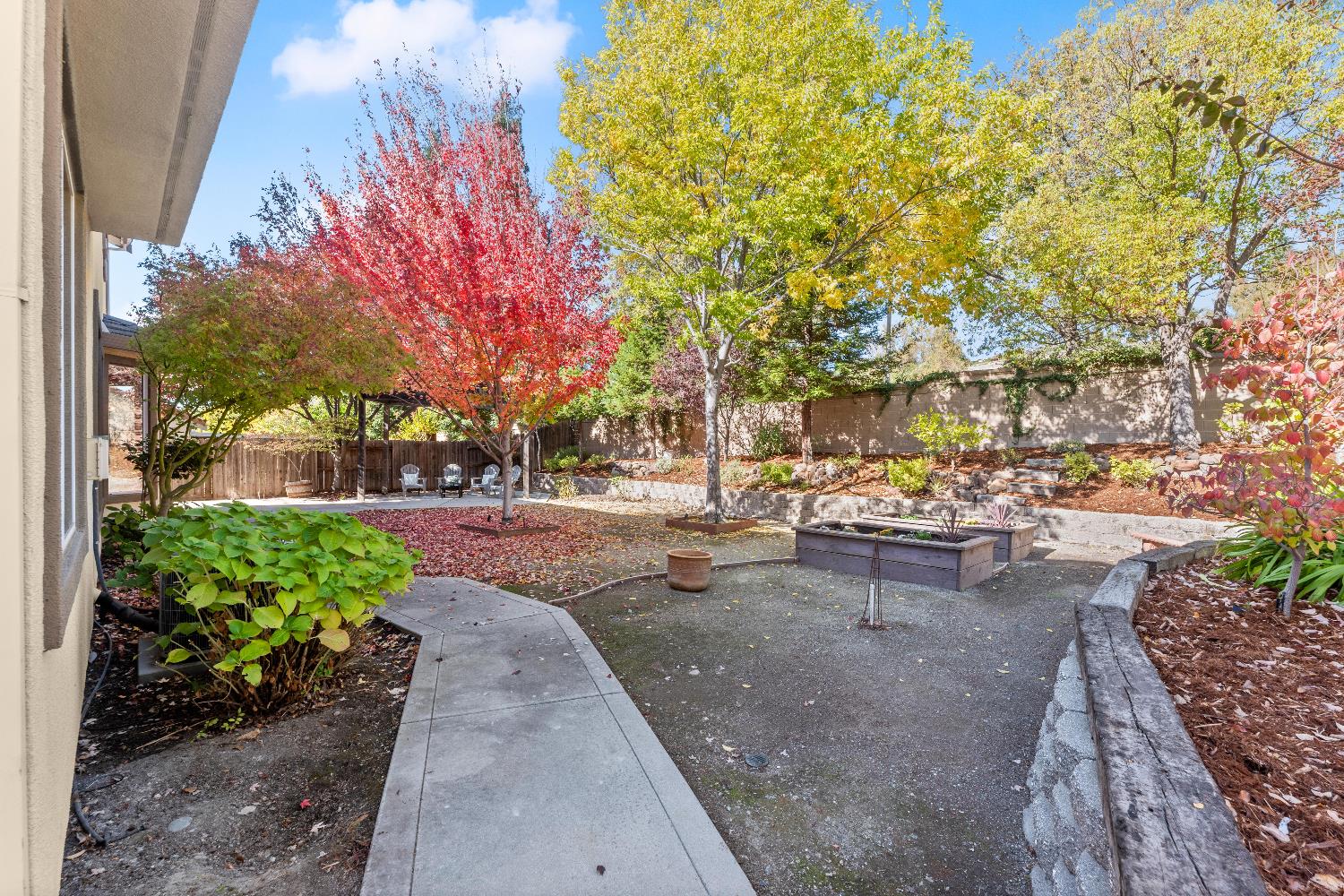 2208 Mount Errigal Lane