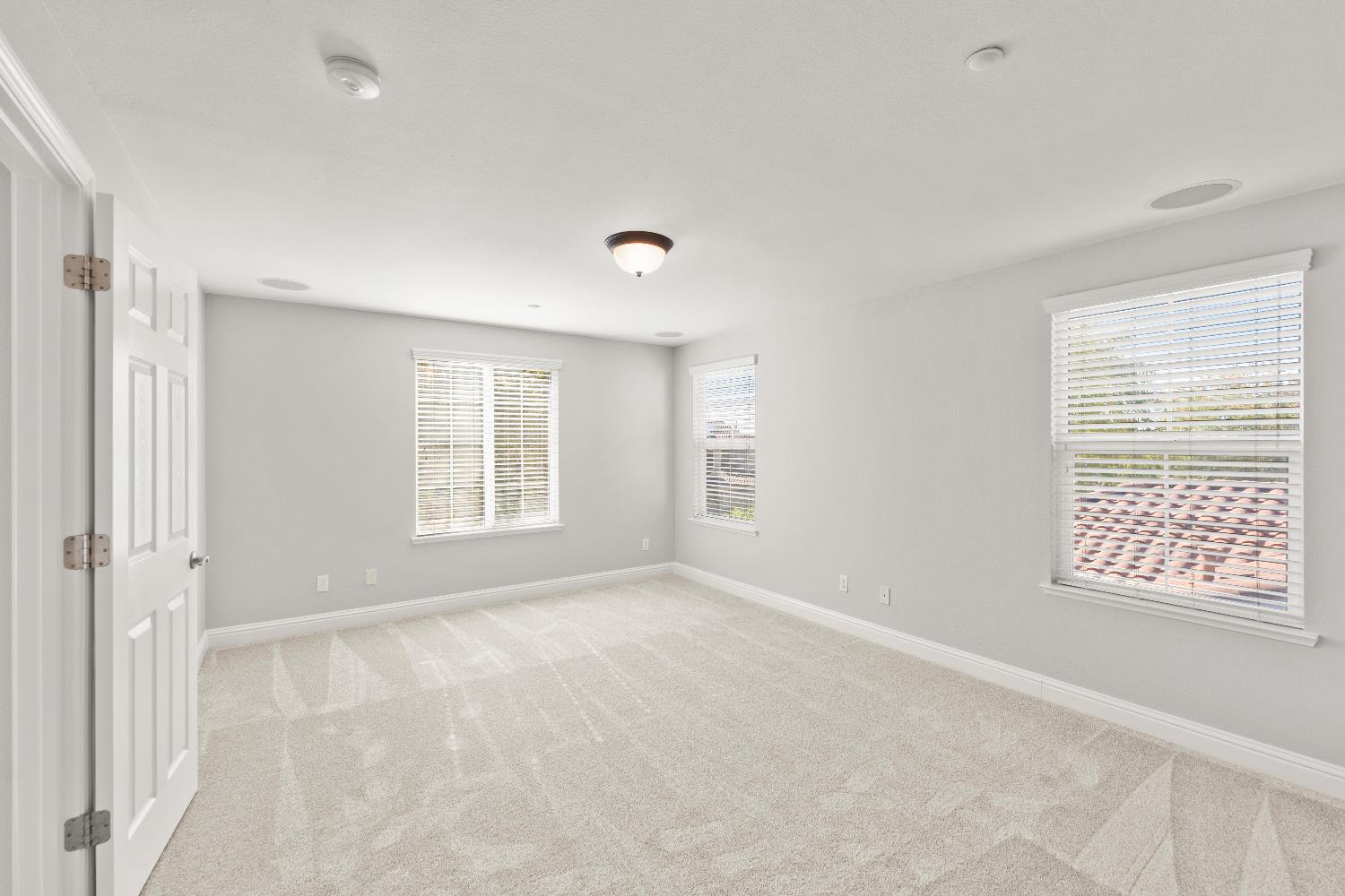 2208 Mount Errigal Lane