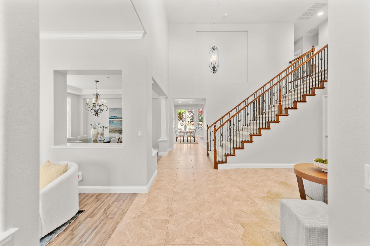 2208 Mount Errigal Lane