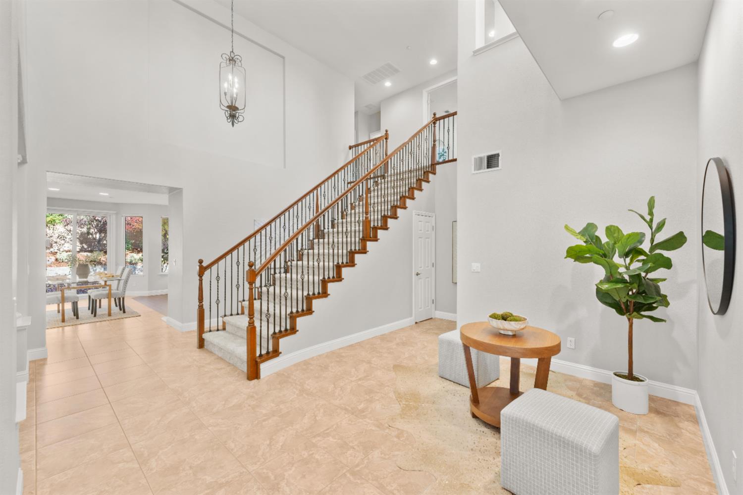2208 Mount Errigal Lane
