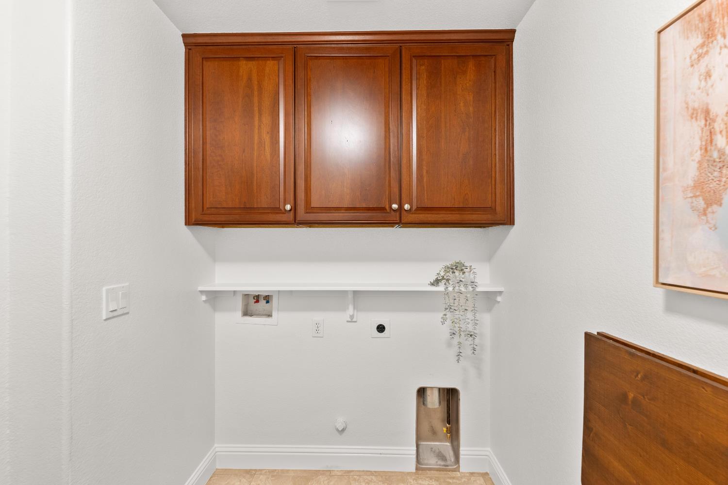 2208 Mount Errigal Lane