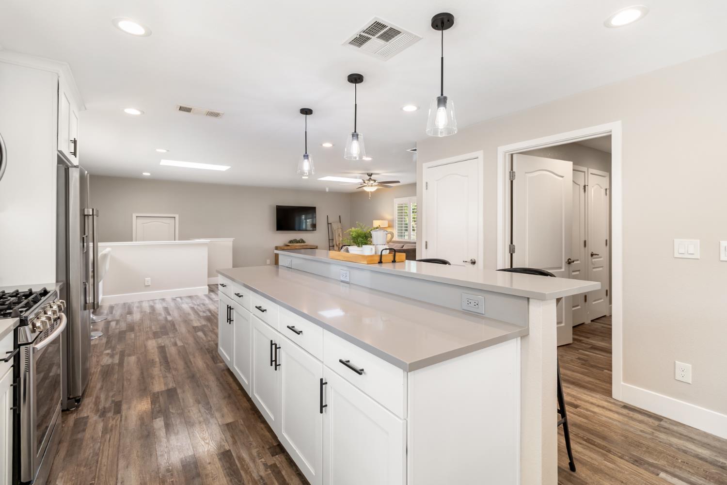9405 Dillard Road