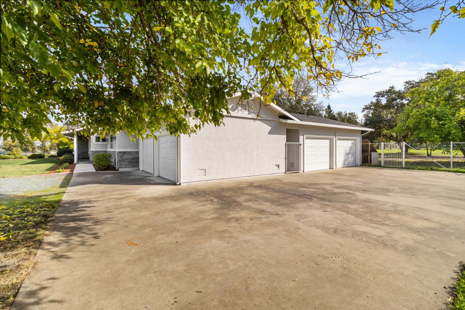 9405 Dillard Road