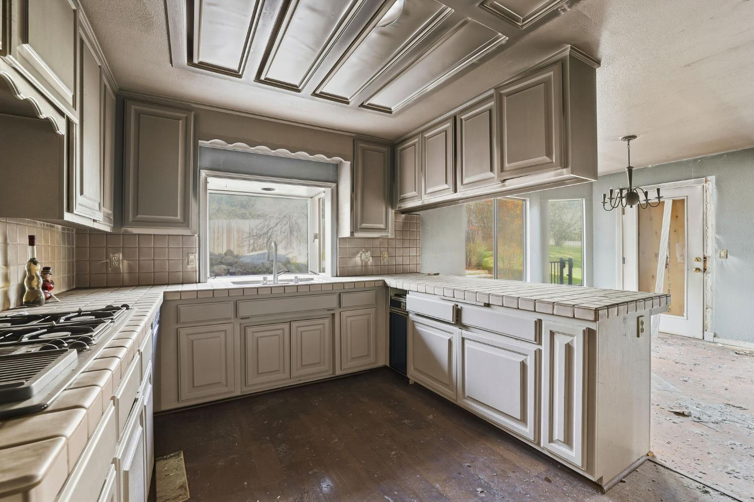 202 Gainsborough Circle
