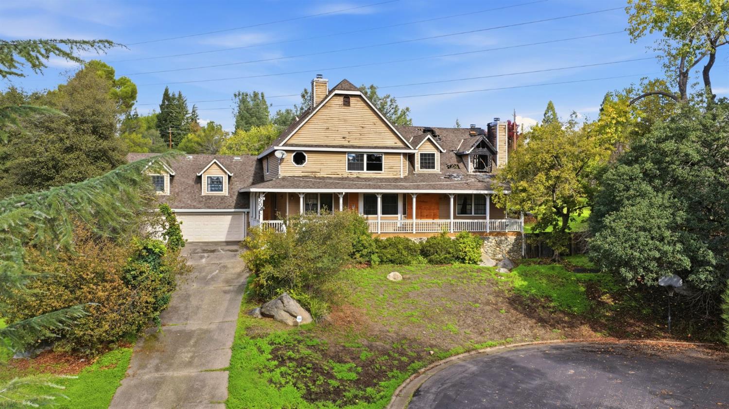 202 Gainsborough Circle