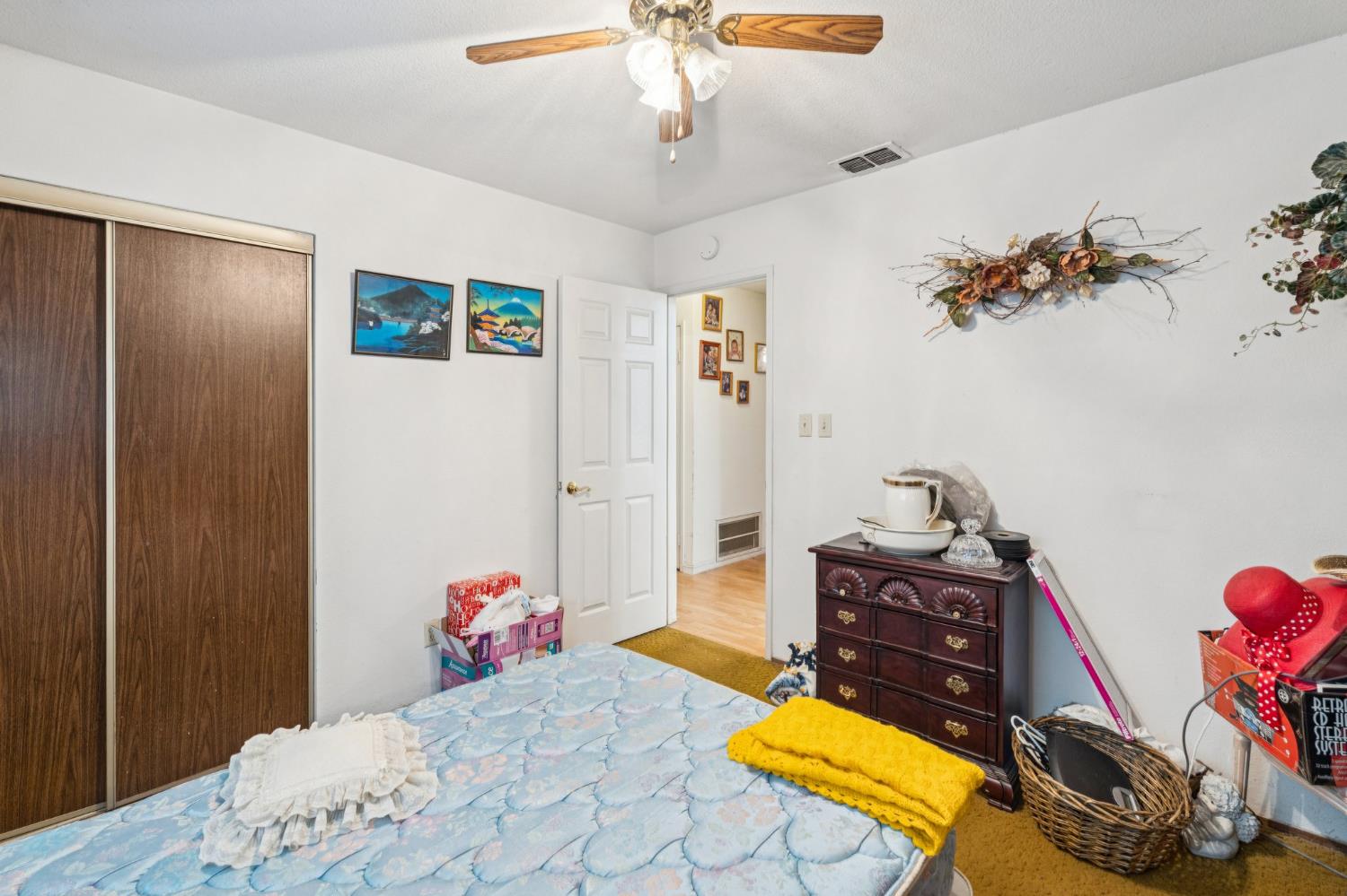 5725 Mangrove Court