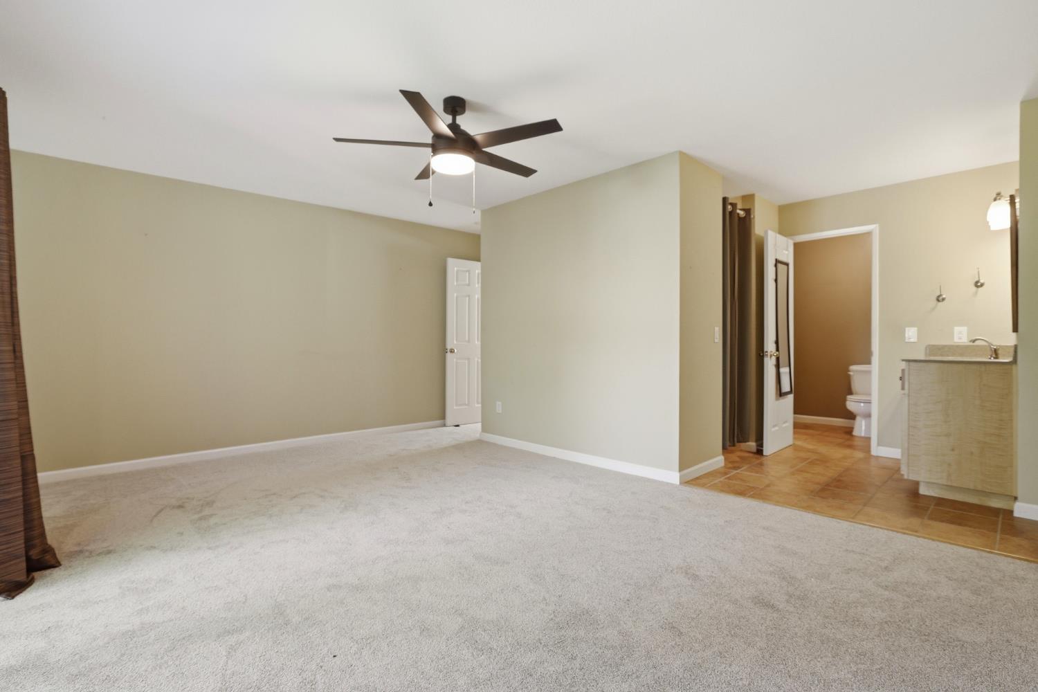 5274 Lake Knoll Lane