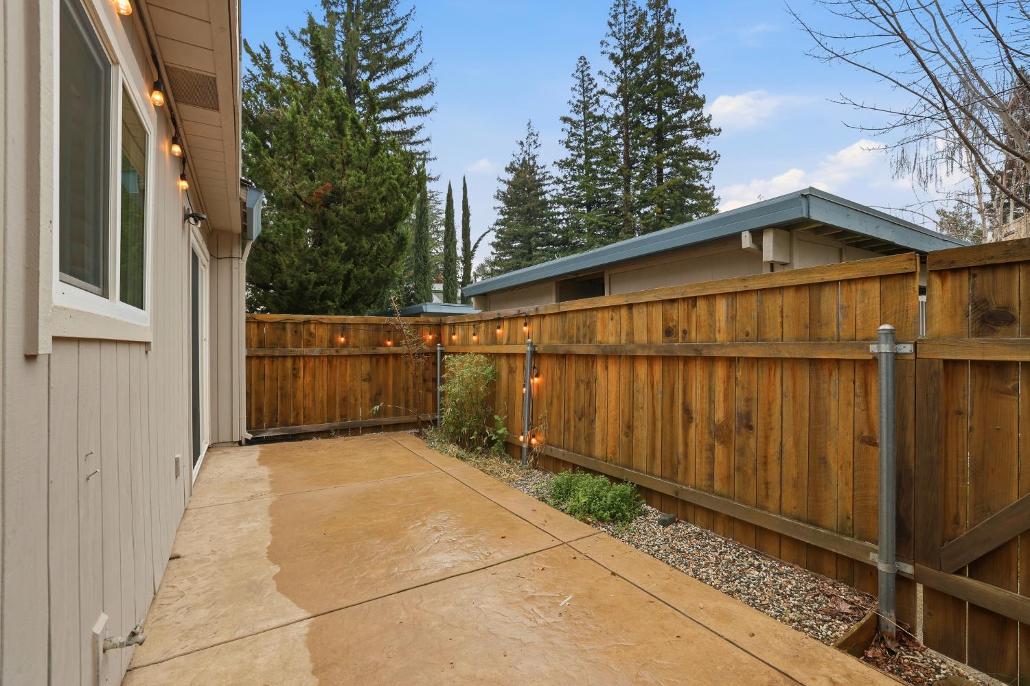 5274 Lake Knoll Lane