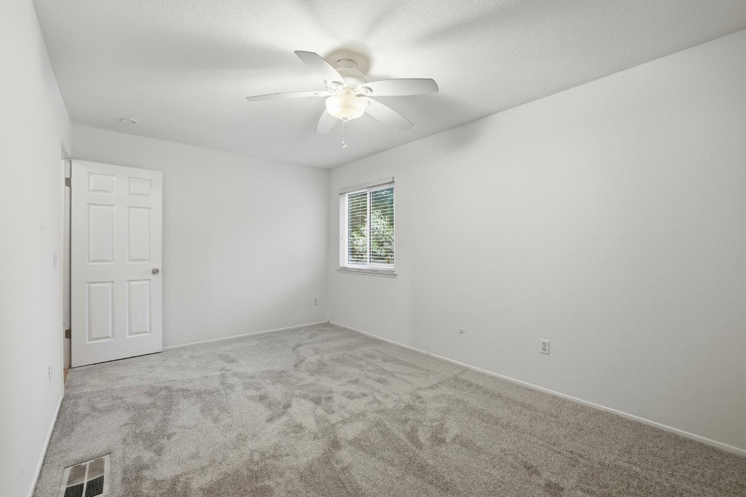 5274 Lake Knoll Lane