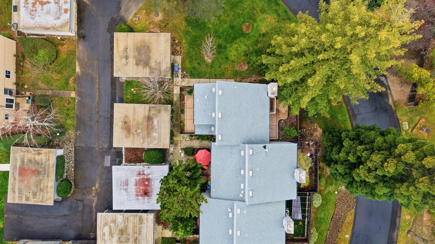 5274 Lake Knoll Lane