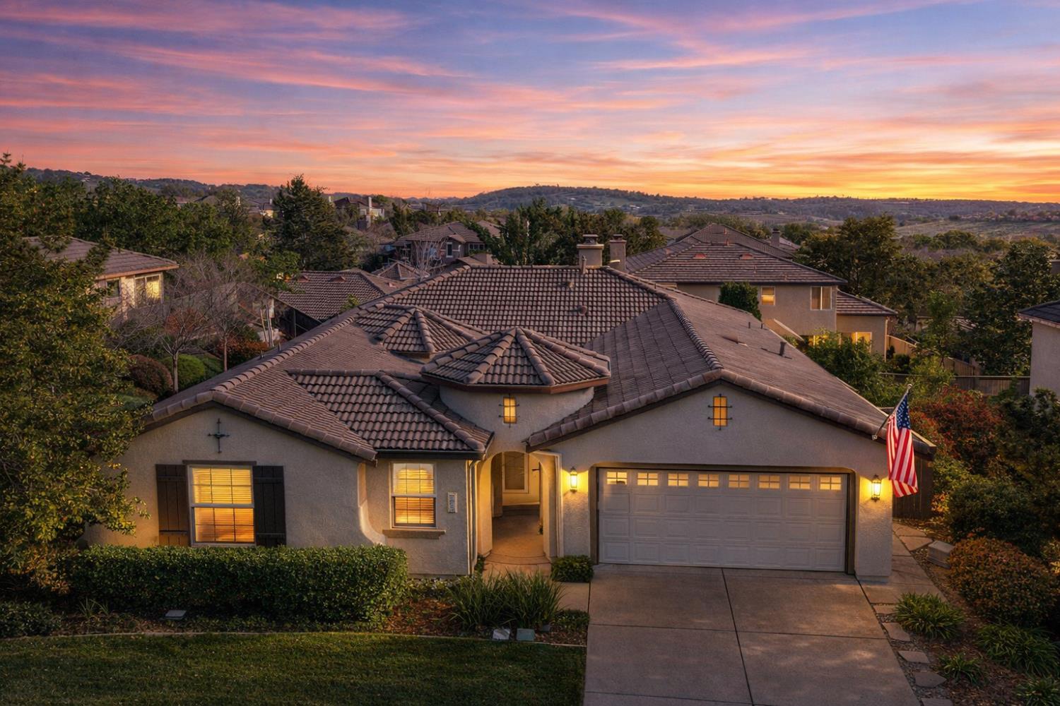 5053 Garlenda Drive