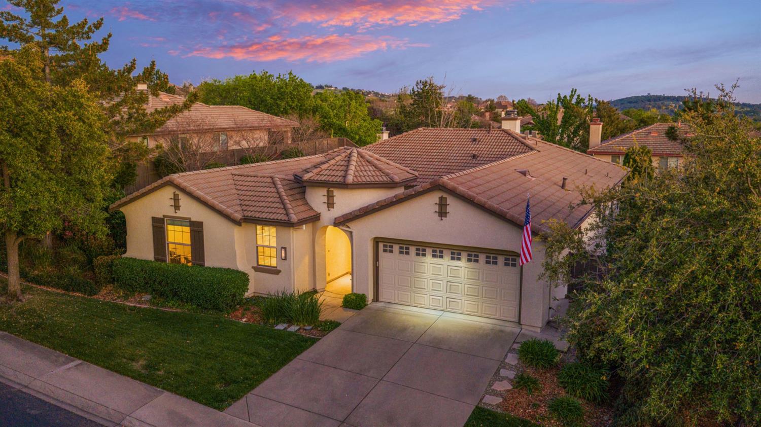 5053 Garlenda Drive