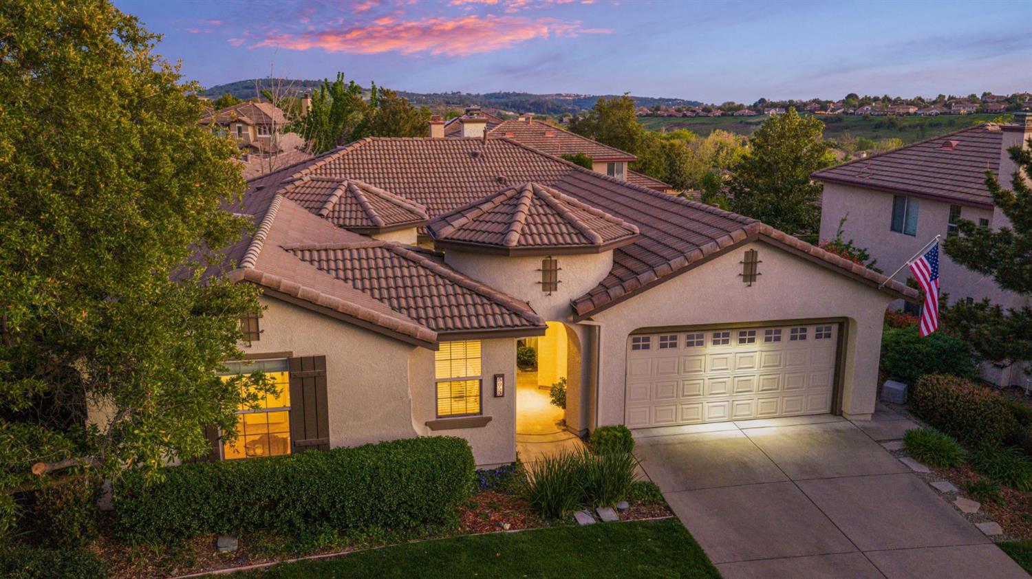 5053 Garlenda Drive