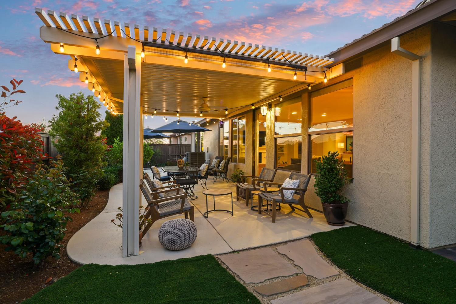 5053 Garlenda Drive