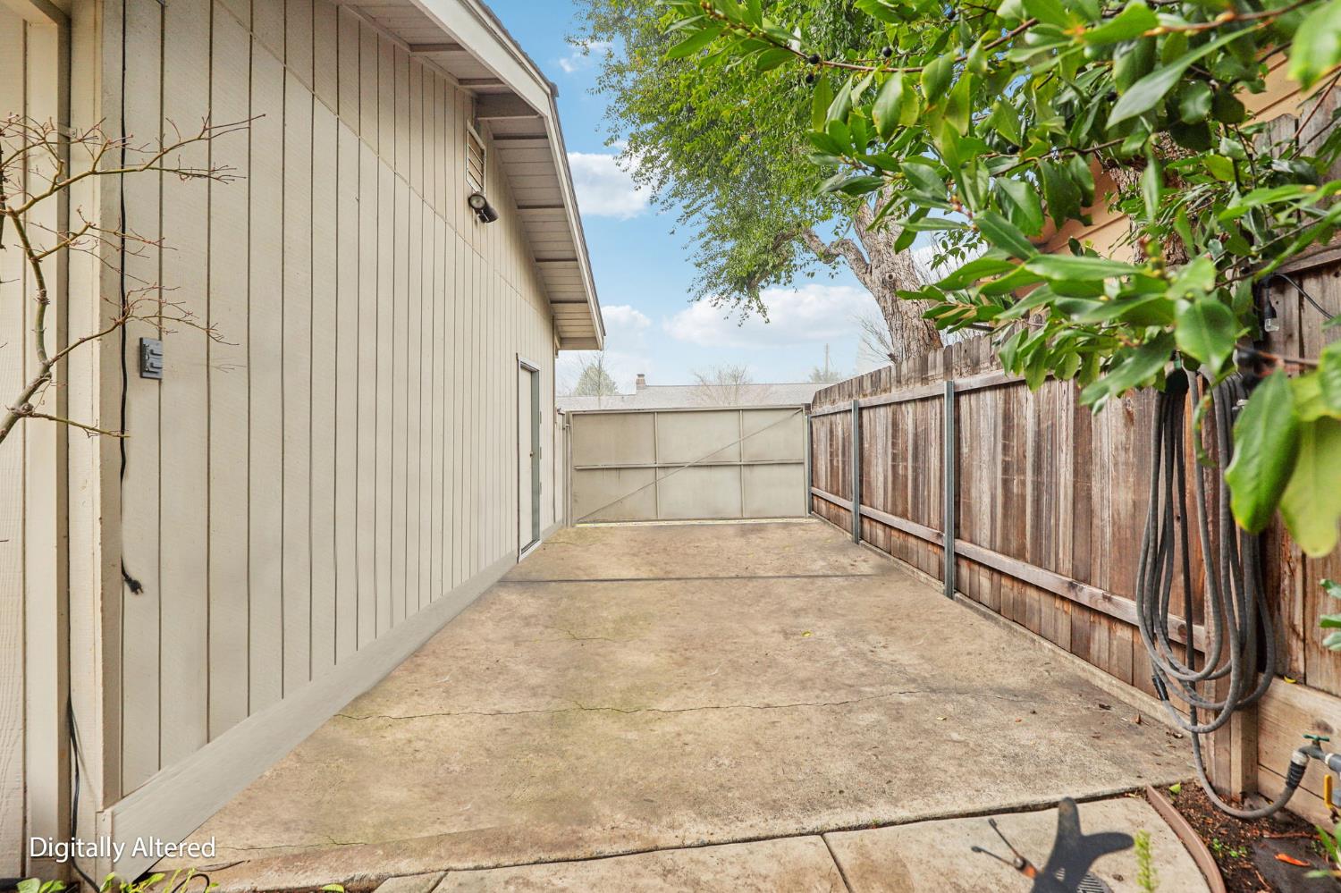 4216 Corona Way