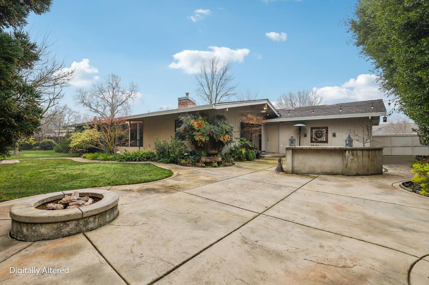 4216 Corona Way