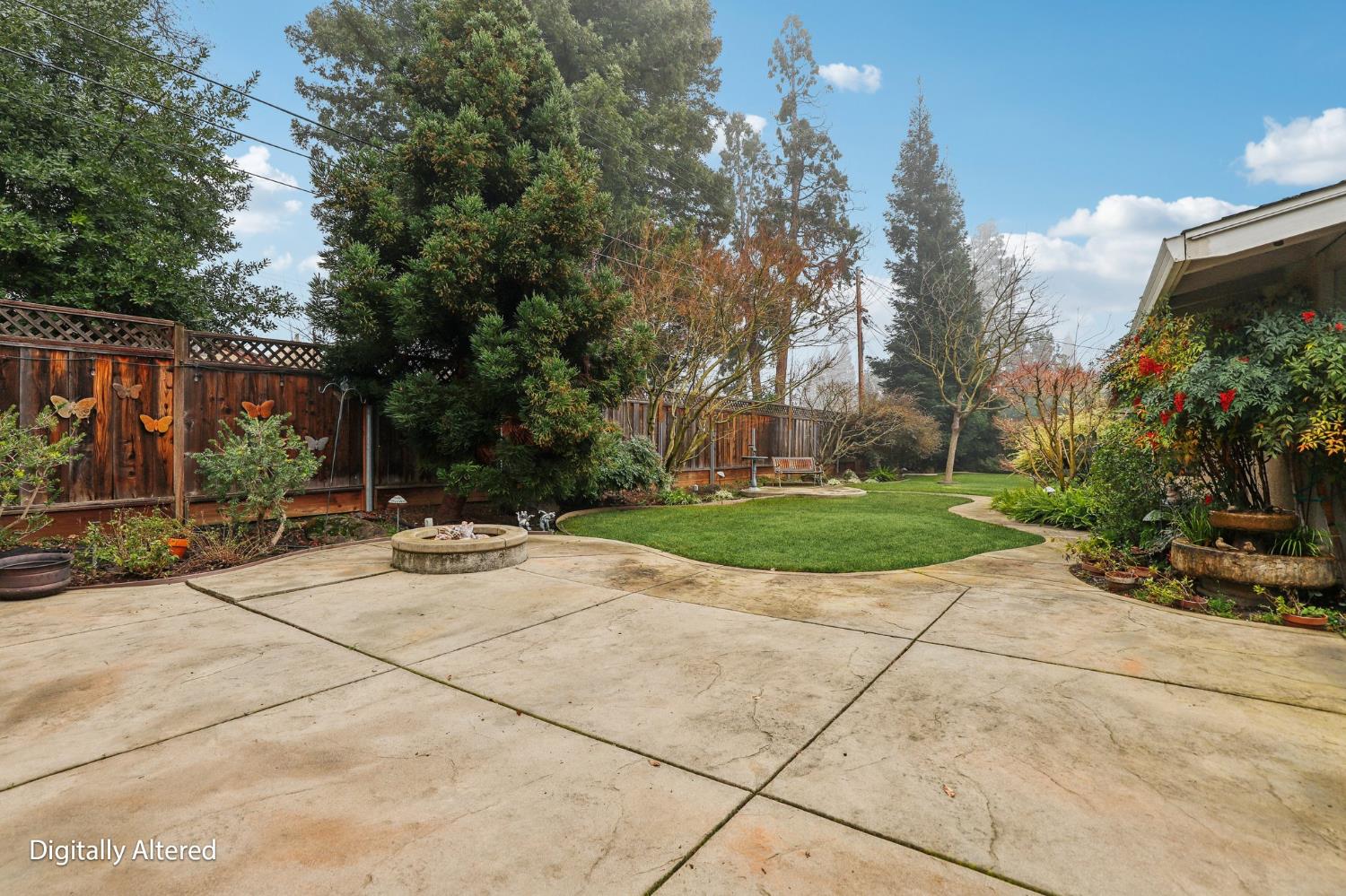 4216 Corona Way