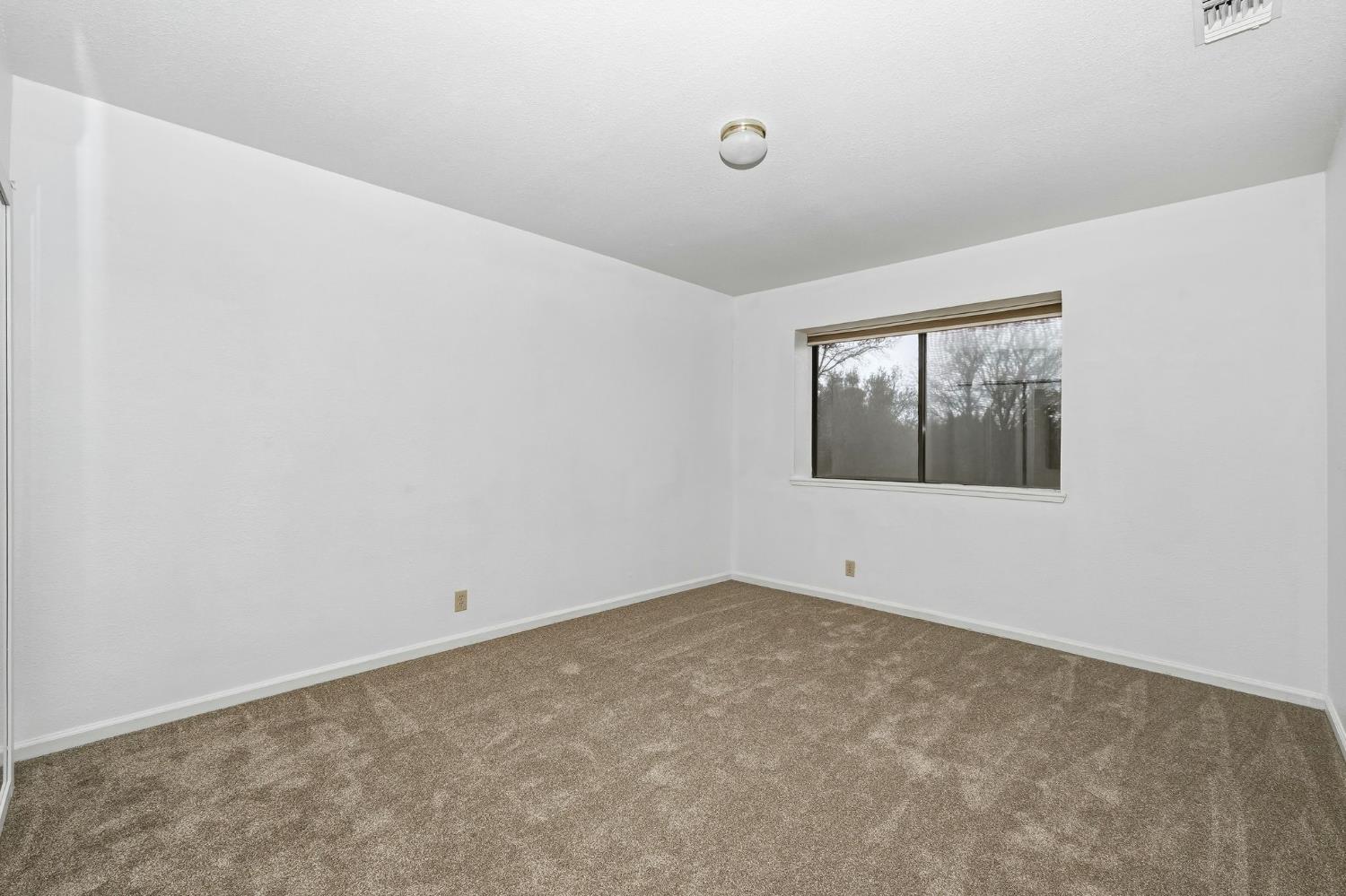 2725 Yuma Court