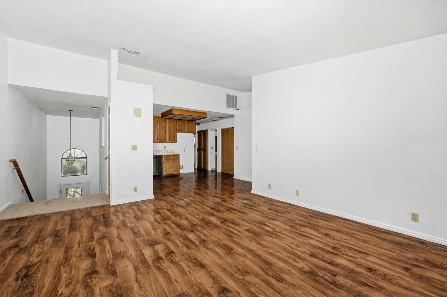 2725 Yuma Court