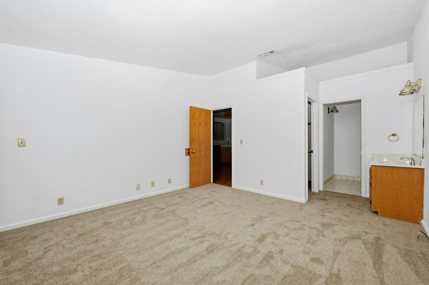 2725 Yuma Court