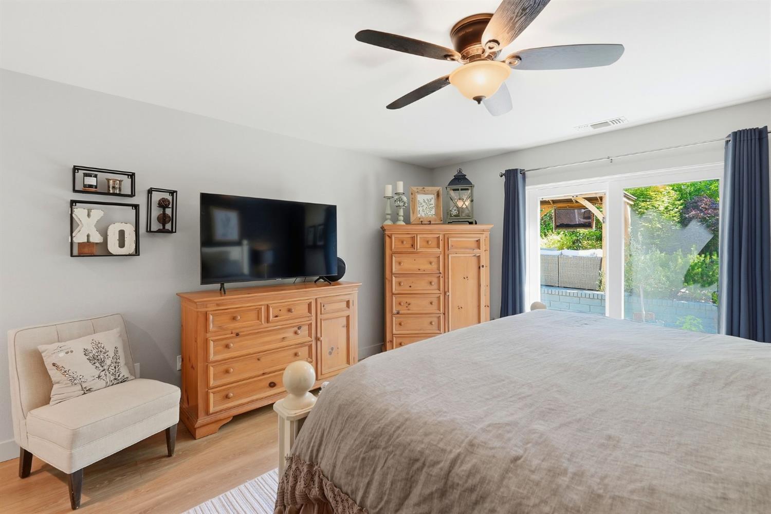 1475 Foxridge Circle