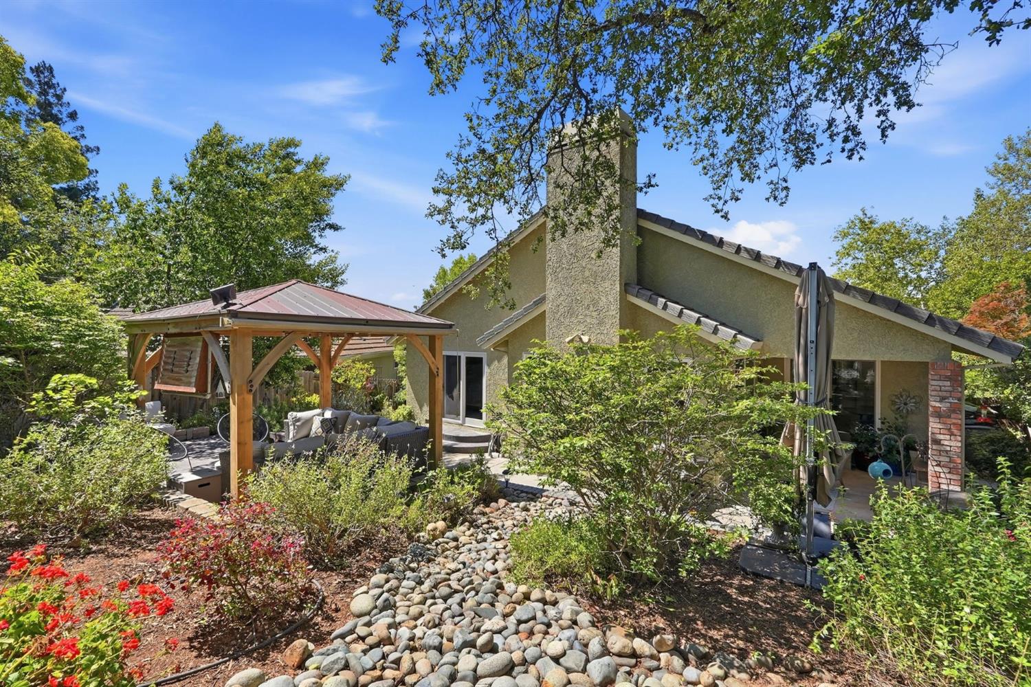1475 Foxridge Circle