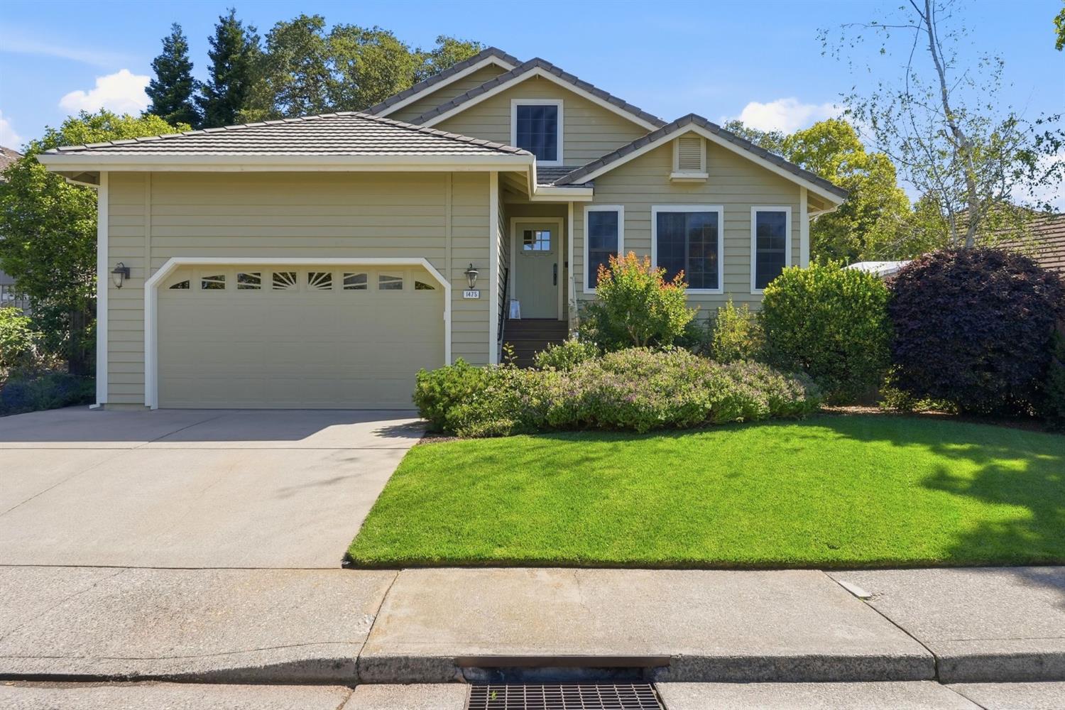 1475 Foxridge Circle