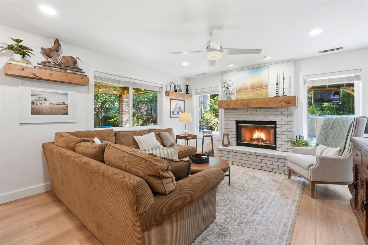 1475 Foxridge Circle
