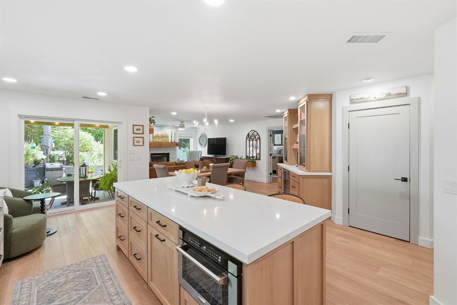 1475 Foxridge Circle