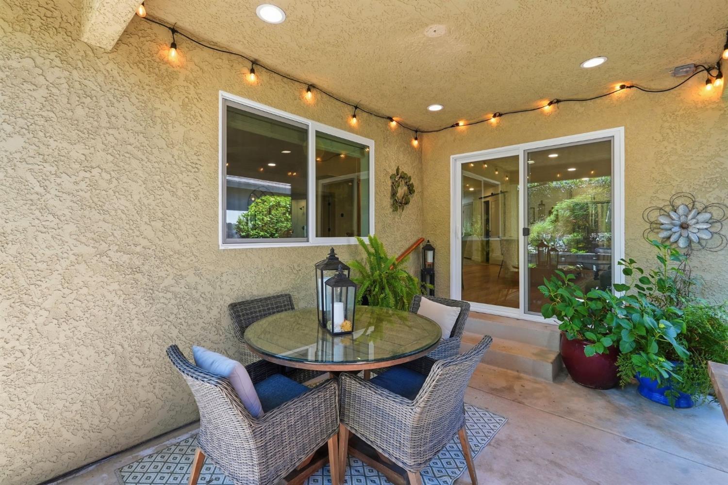 1475 Foxridge Circle