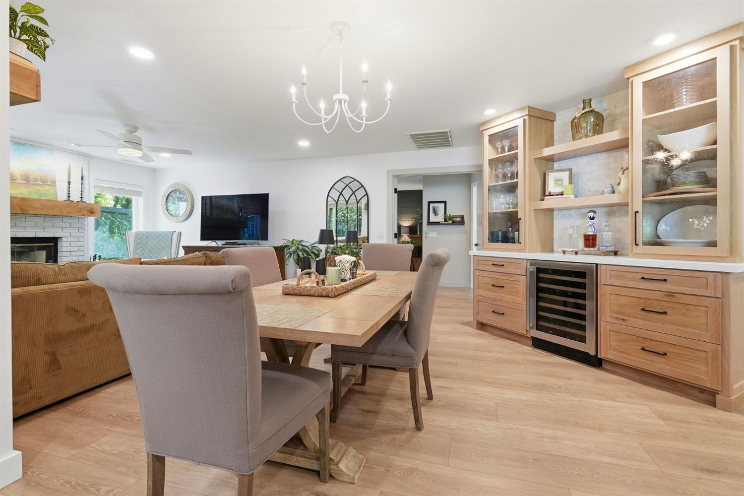 1475 Foxridge Circle
