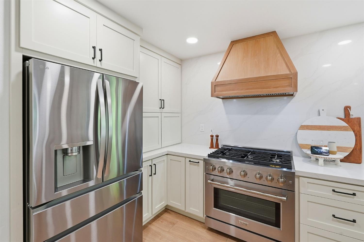 1475 Foxridge Circle