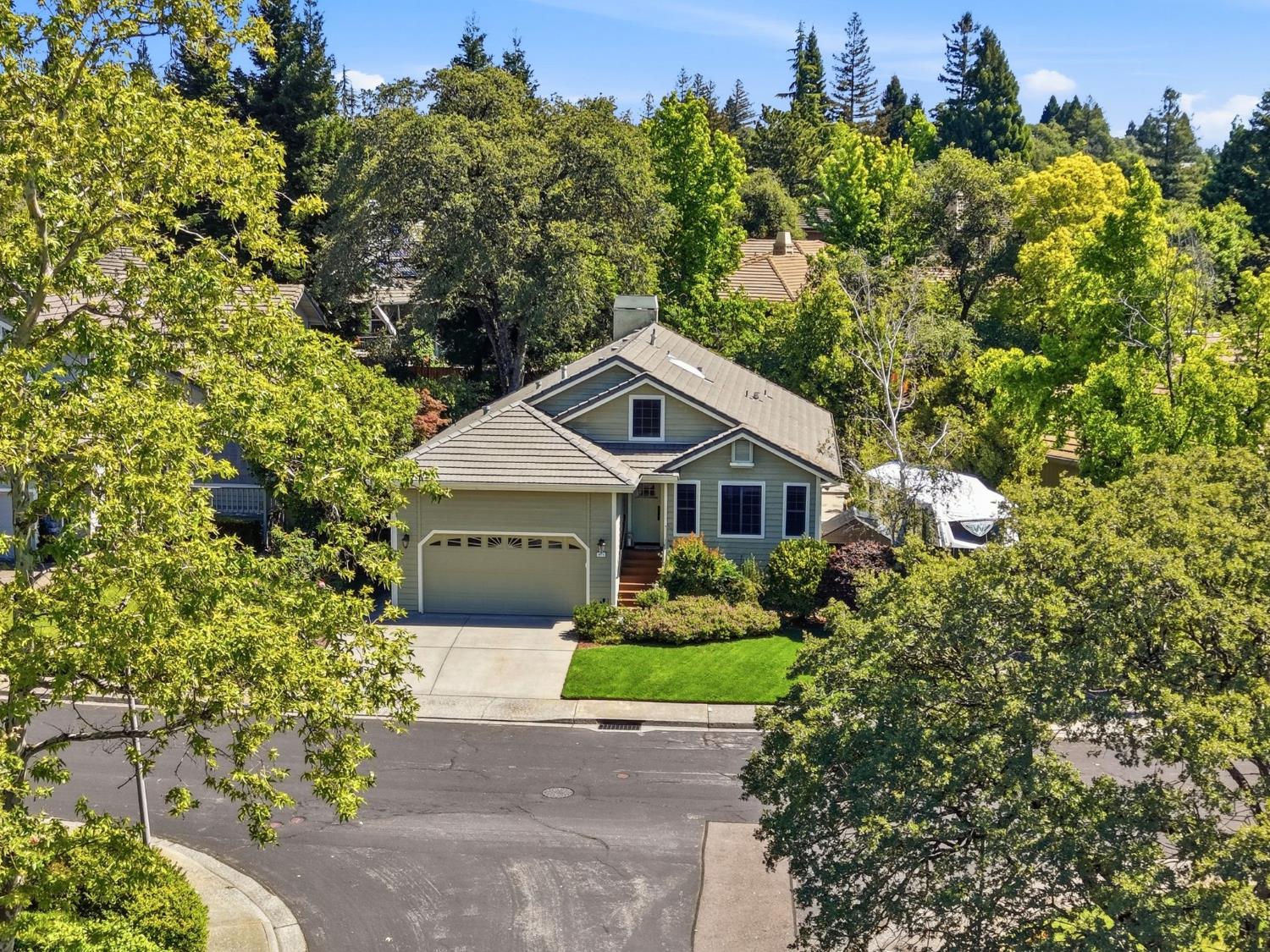 1475 Foxridge Circle