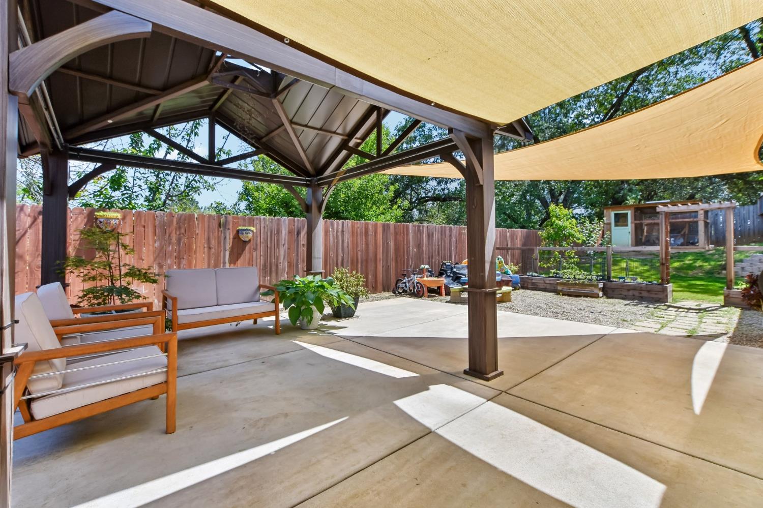 564 Cappella Drive