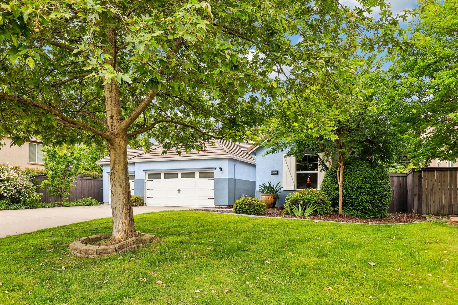 9008 Clarissa Drive