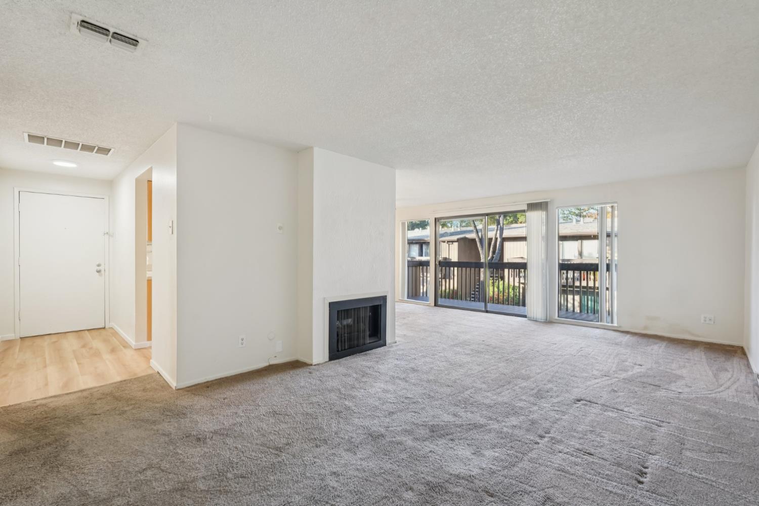937 Fulton Avenue 502