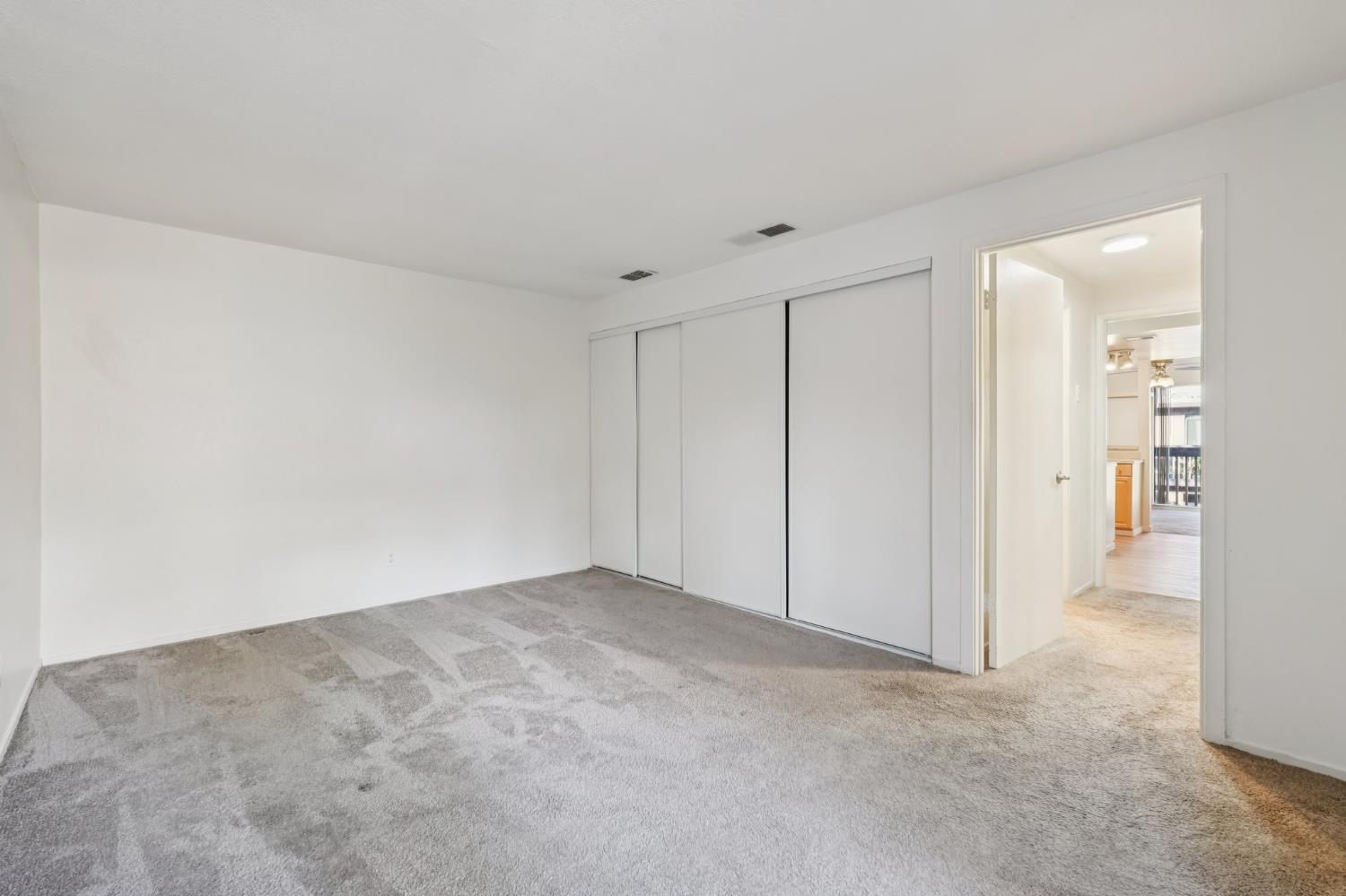 937 Fulton Avenue 502