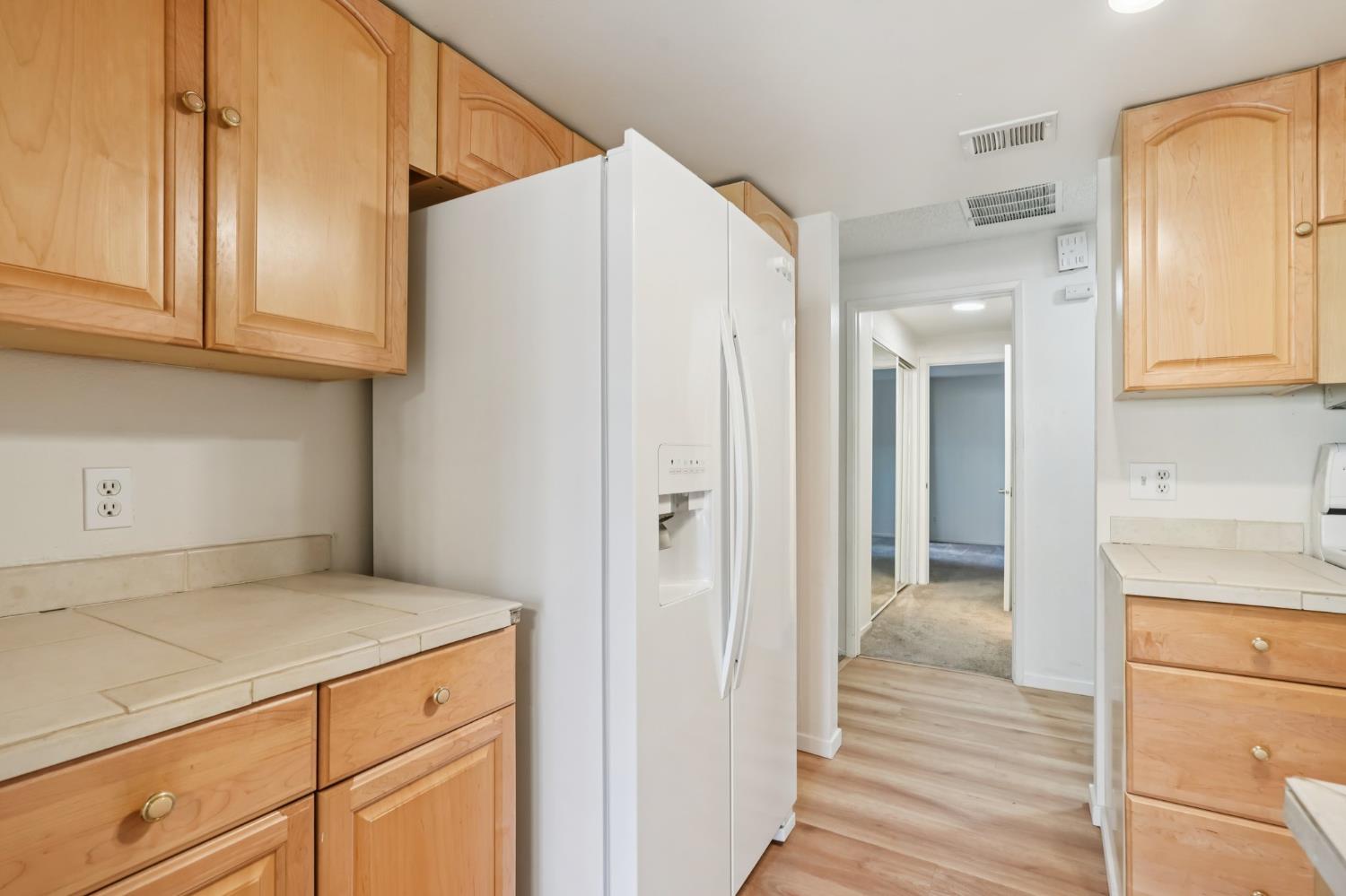 937 Fulton Avenue 502