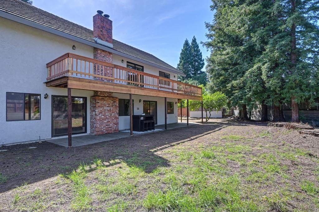 4124 Mindt Court