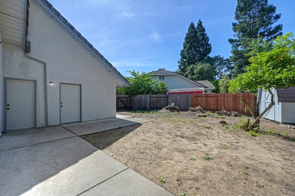 4124 Mindt Court